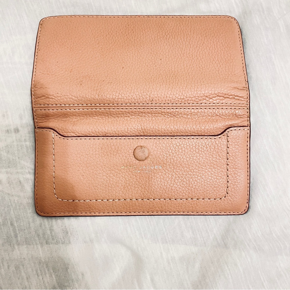 Marc Jacobs New York  Peach Leather Wallet